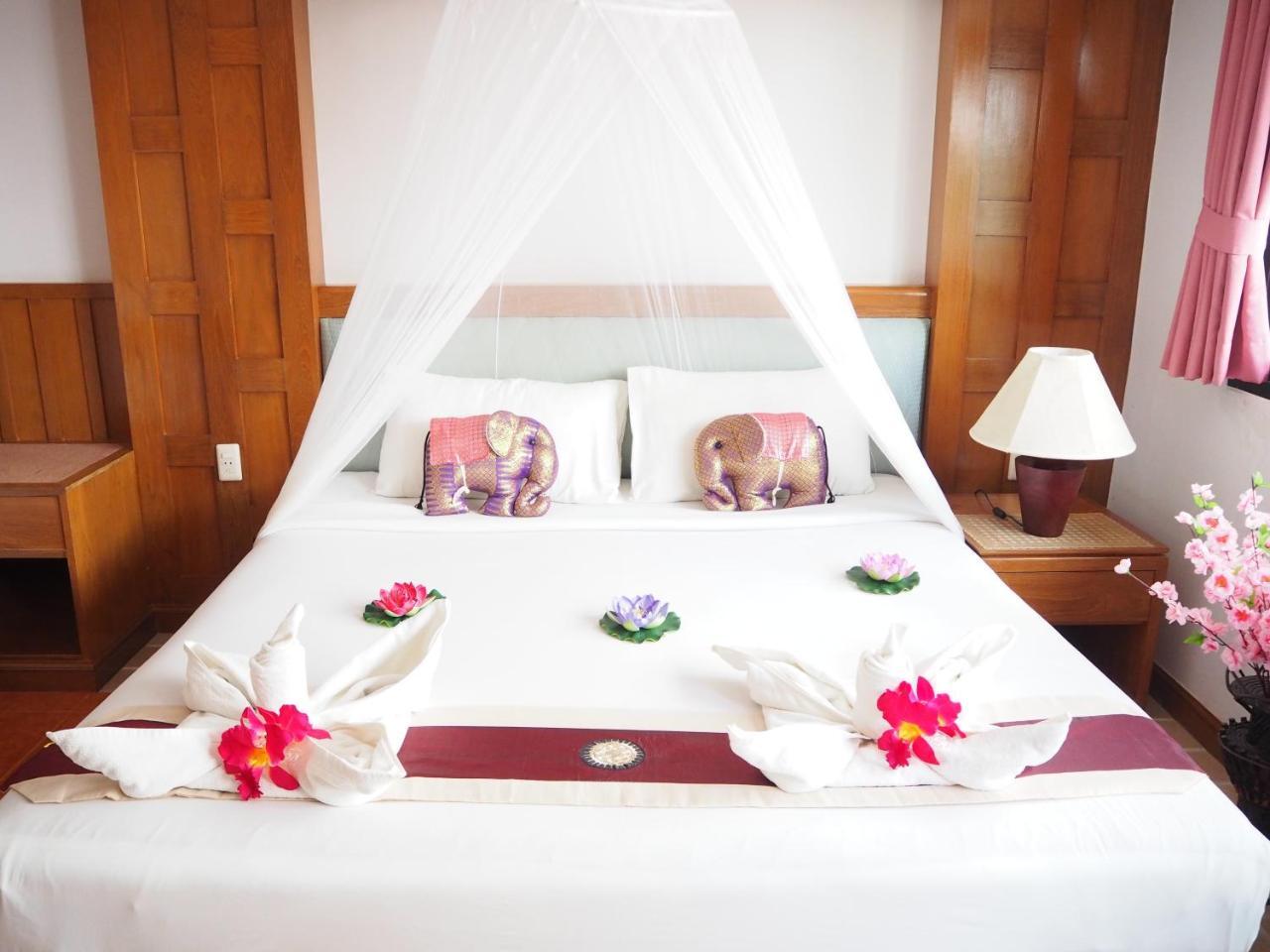 Your Place Inn Karon Exterior photo