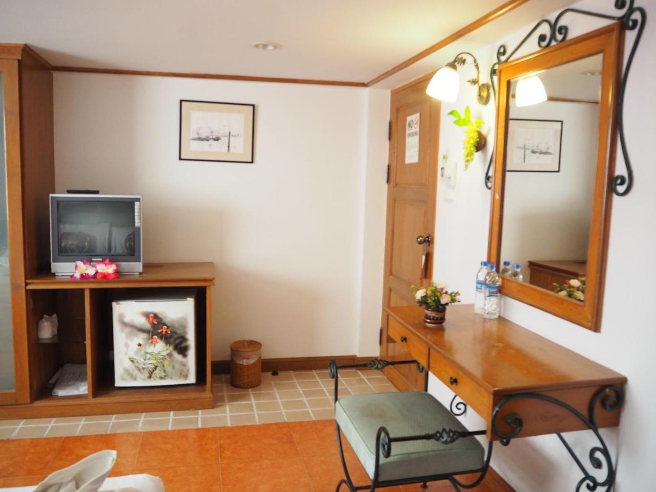 Your Place Inn Karon Exterior photo